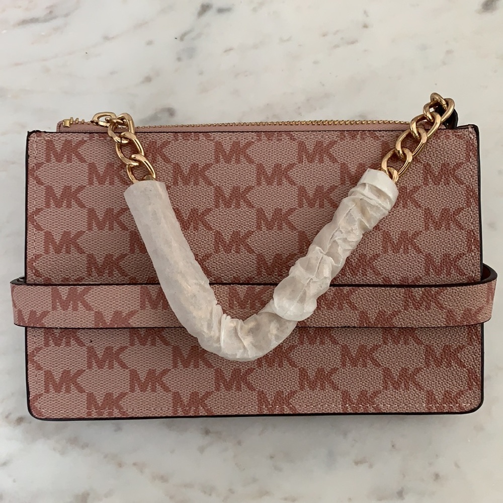 Michael Kors Pink Pull Chain Belt Bag - Picture 13 of 14